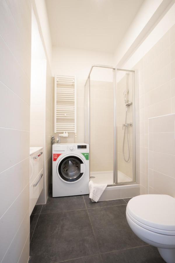 Spacious Apartment With Huge Shared Terrace And Grill Located Between City Centre And Donau River Vienna Luaran gambar